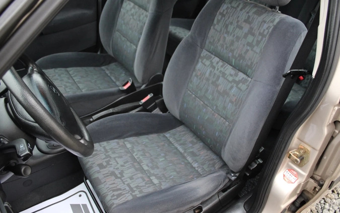 Opel Vectra cena 9900 przebieg: 80000, rok produkcji 1997 z Janowiec Wielkopolski małe 254